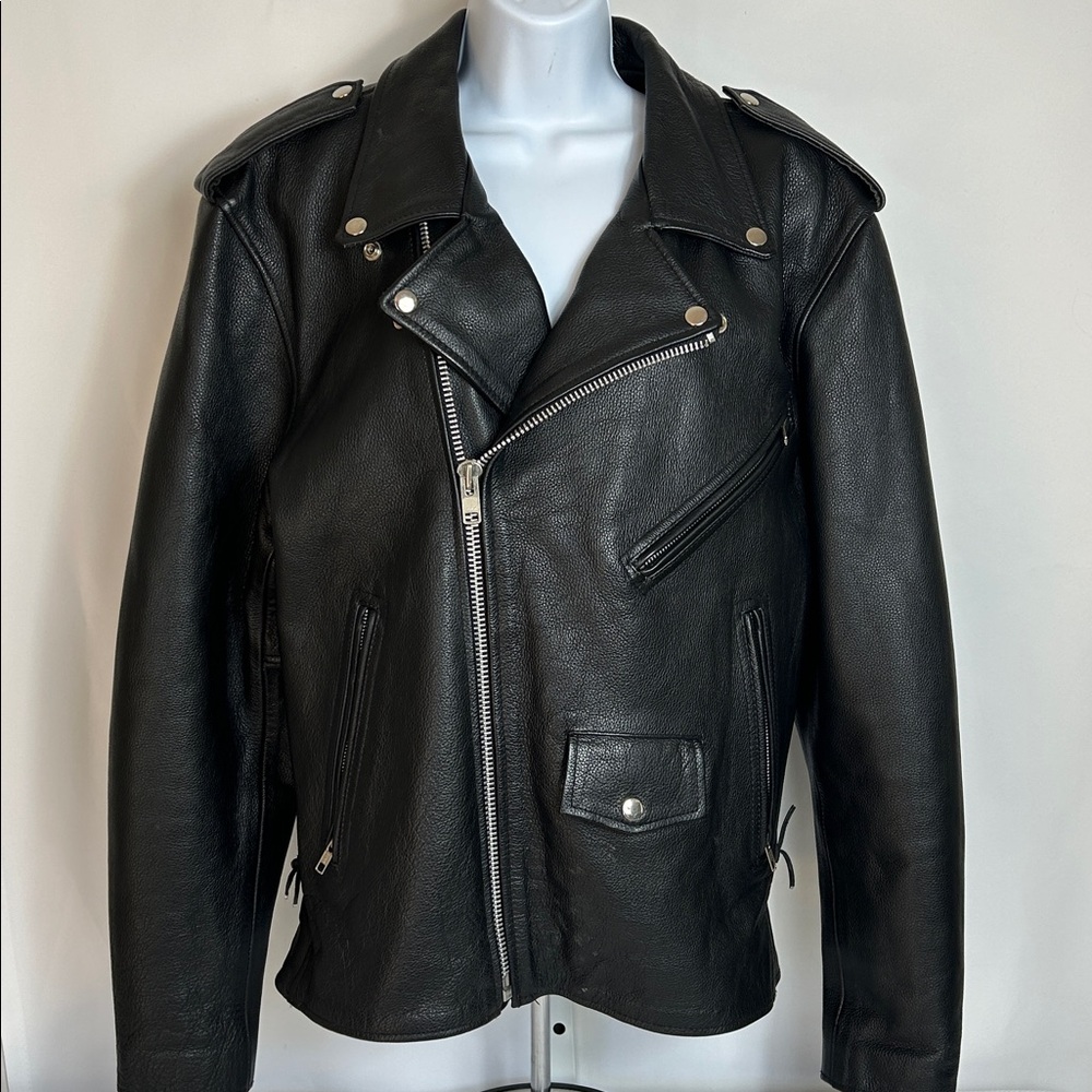 Z1R Women’s Size XL Black Leather Zip Front Zip Out Liner Motorcycle Jacket